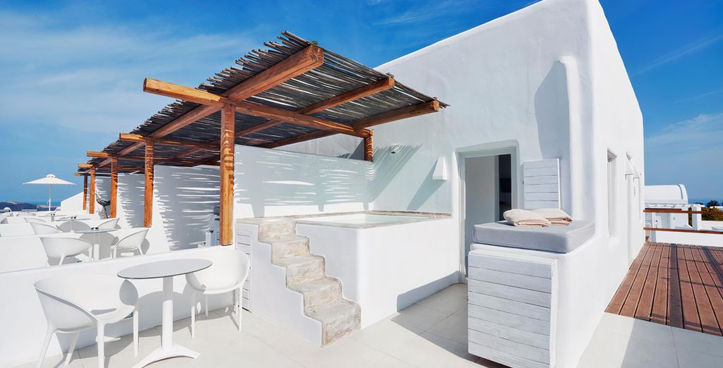 Rocabella Santorini 4*
