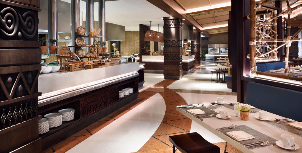 Lapita, Dubai Parks and Resorts, Autograph Collection 4*