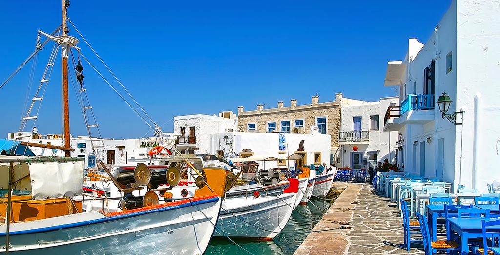 Tour tra Atene, Paros e Santorini di 8, 10 o 13 notti