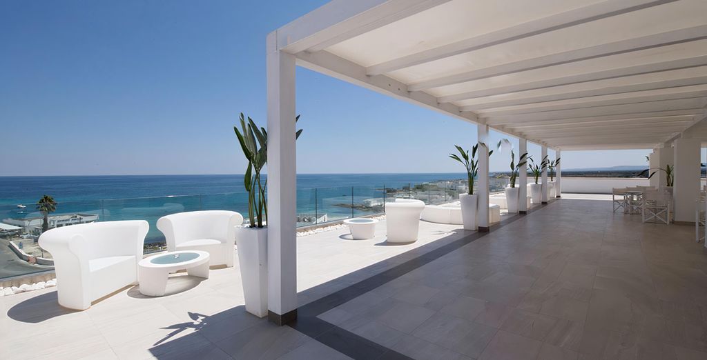 Bianco Riccio Suite Hotel 4*