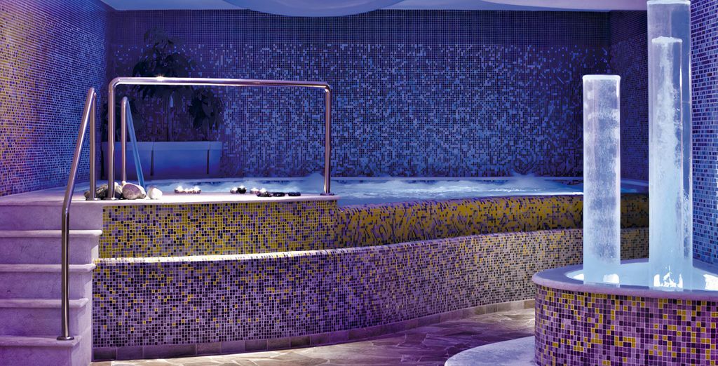 Lu' Hotel Carbonia 4*