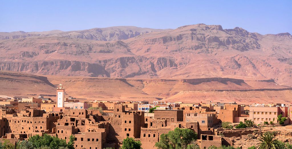 Tour di gruppo: Strade vibranti, sabbie antiche e sogni del deserto