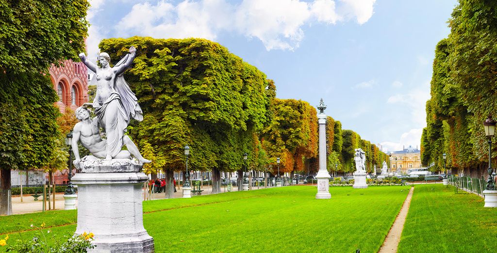 Hotel Le Petit Paris 4*