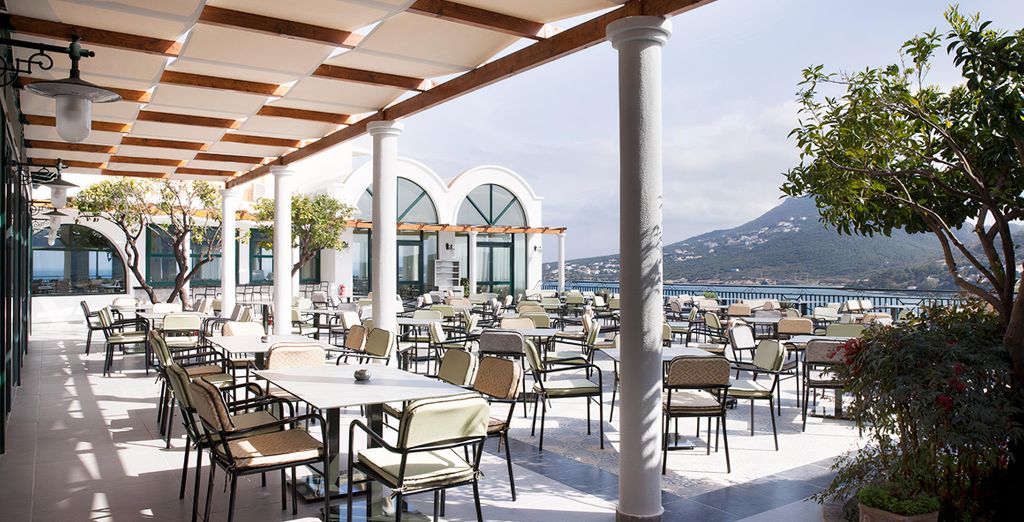 Dolce Attica Riviera 5*