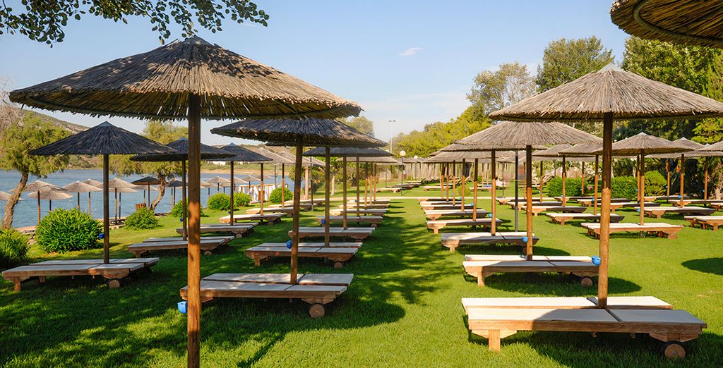 Dolce Attica Riviera 5*