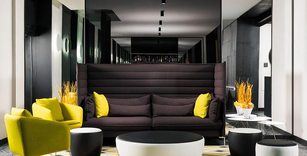 Hotel H10 Port Vell 4*