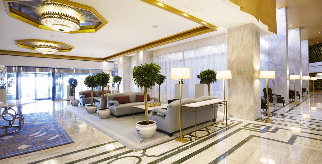 Gpro Valparaiso Palace Hotel & Spa 5*