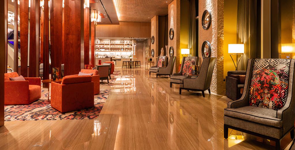 Hyatt Andaz Capital Gate 5* con biglietti per il Gran Premio di Formula 1