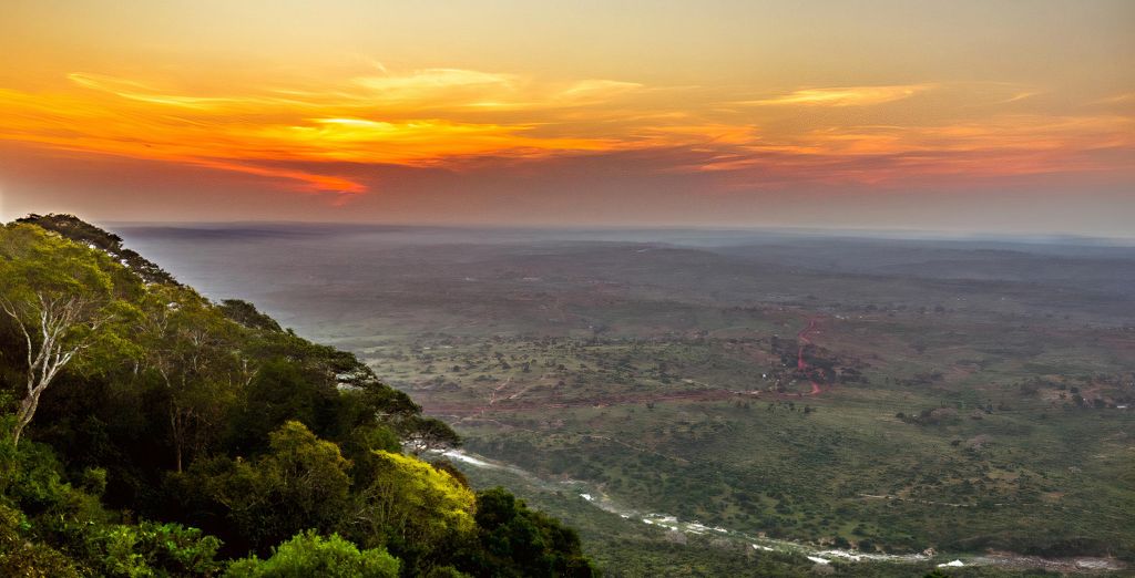 Combinato Safari di 2, 3 o 4 notti e Temple Point Resort 4*