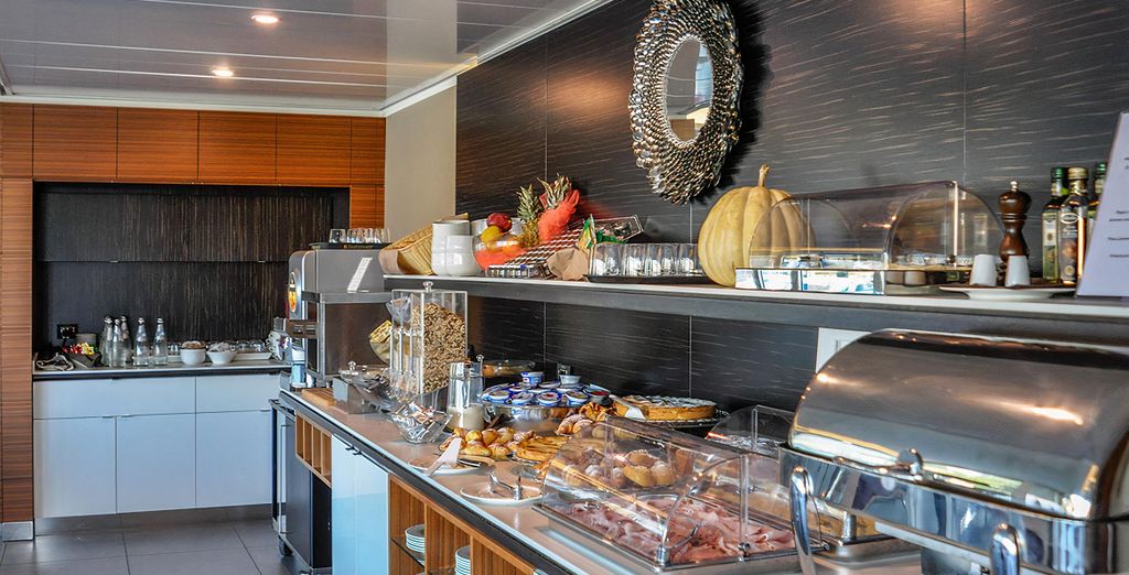 Mercure Hotel Viareggio 4*