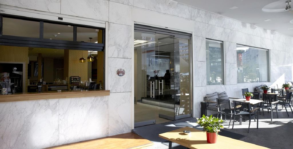 Athens Tiare Hotel 4*