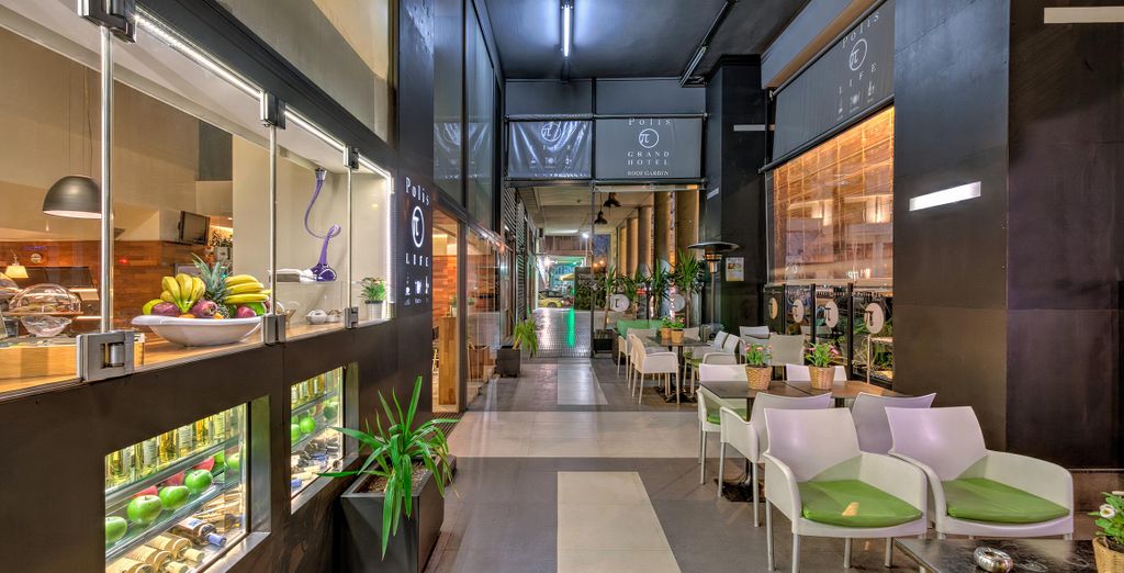 Polis Grand Hotel 4*