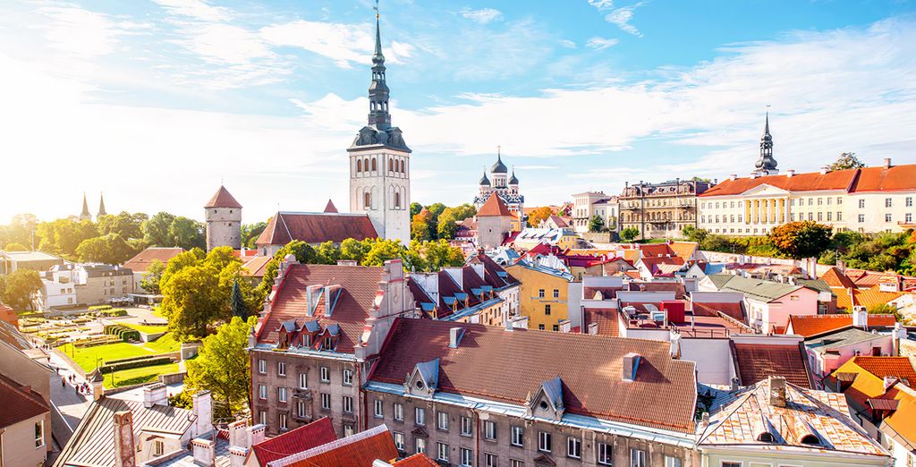 Tour di gruppo: Alla scoperta delle capitali scandinave e baltiche 