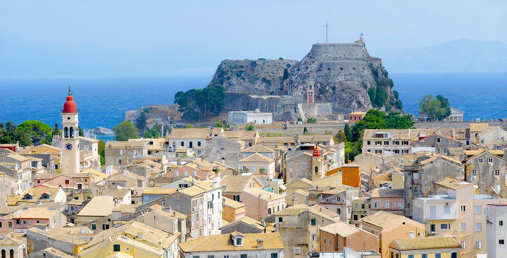 Autotour alla scoperta di Corfù e del Sud dell'Albania in 7 notti 