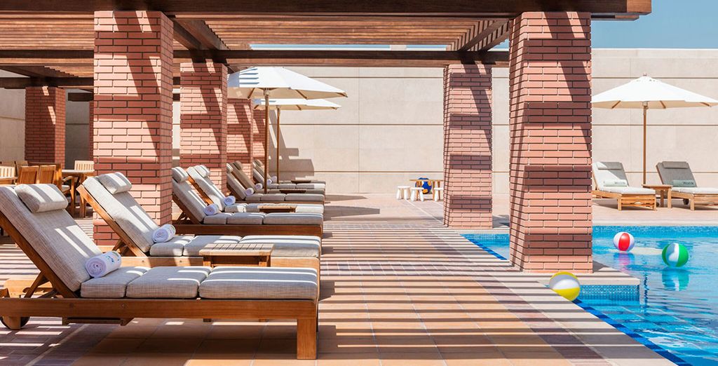 Hilton Dubai Al Habtoor City 5*