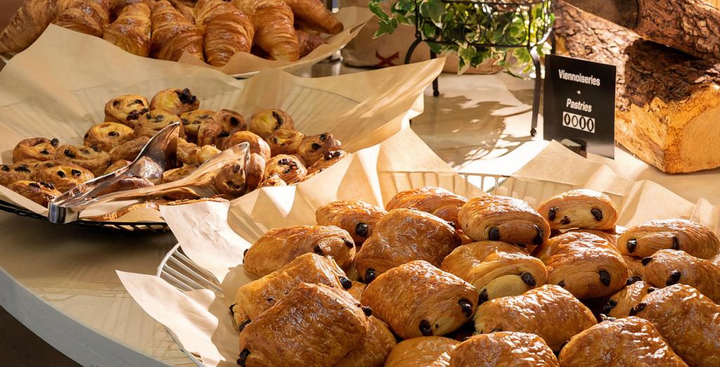  Radisson Blu Hotel Paris 4*, Marne-La-Vallee