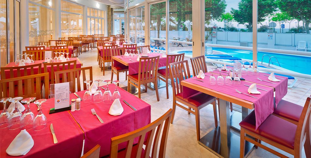 Hotel GHT Maritim 4*