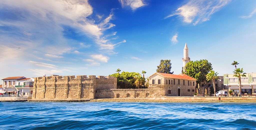 Cavo Maris Beach Hotel 4* 