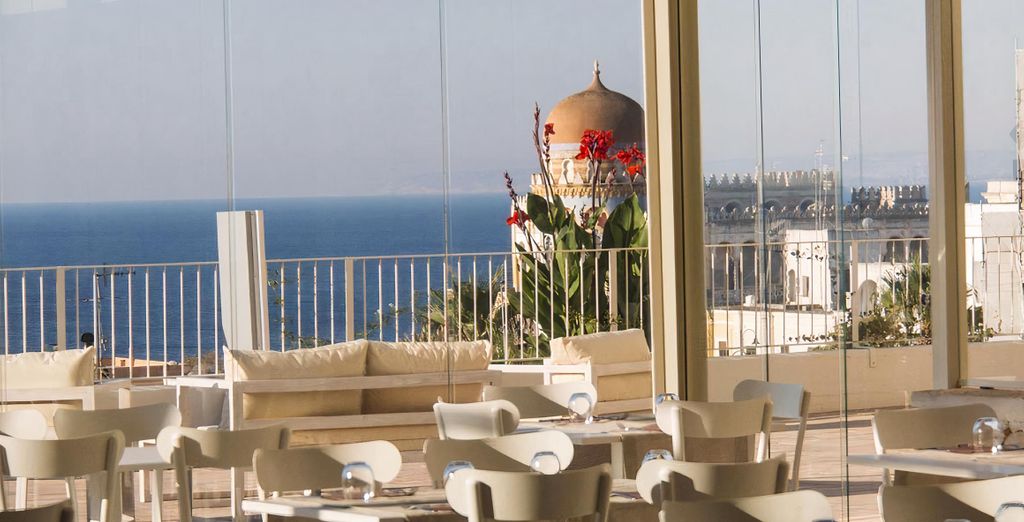 Est Hotel 4*