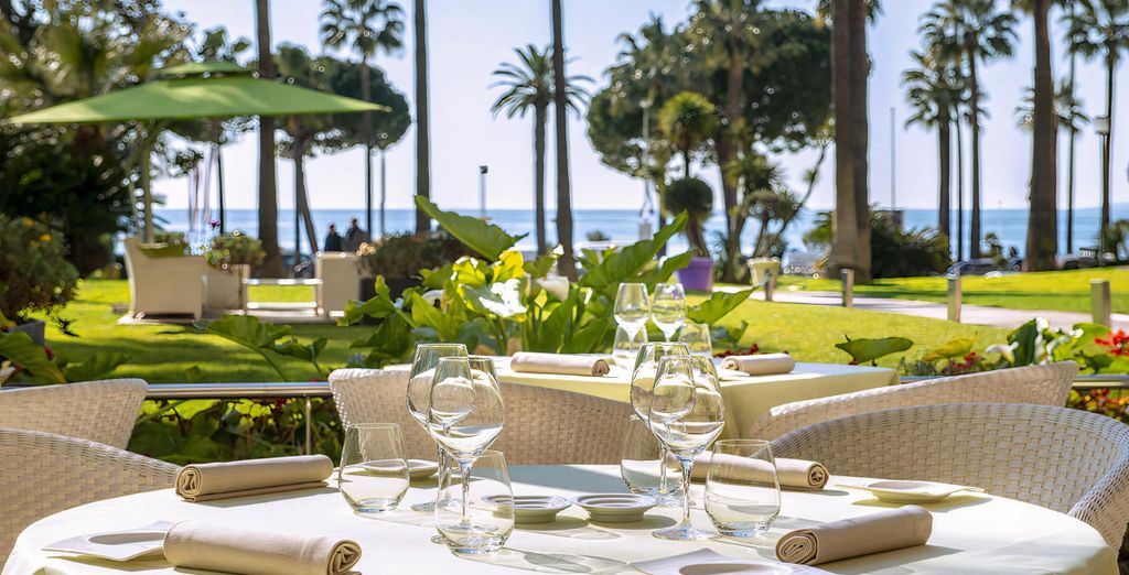 Le Grand Hotel Cannes 5*