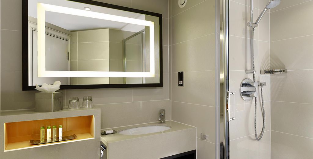 DoubleTree by Hilton London - Ealing 4*