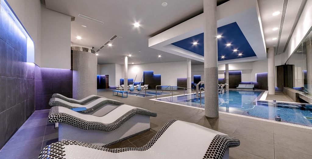 Radisson Blu Resort & Spa Gran Canaria Mogan 5*