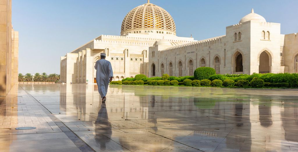 Grand Millennium Muscat 5*