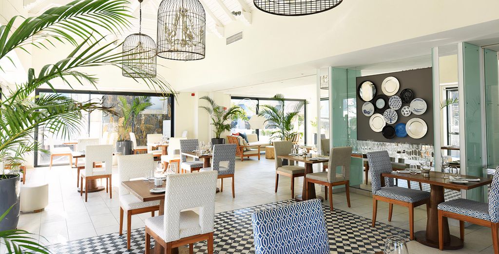 Royal Marlothi Safari Lodge & Spa 4* e Radisson Blu Azuri Resort & Spa, Mauritius 4*