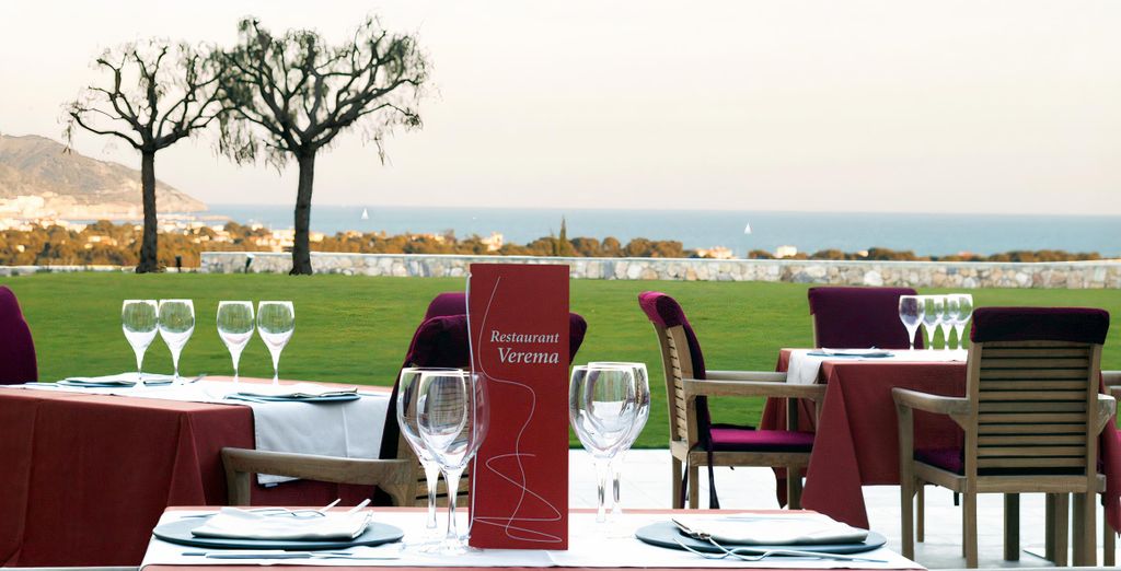 Hotel Dolce by Wyndham Sitges Barcelona 5*