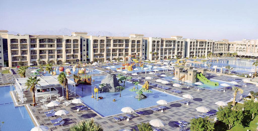 White Beach Resort by Pickalbatros 5*
