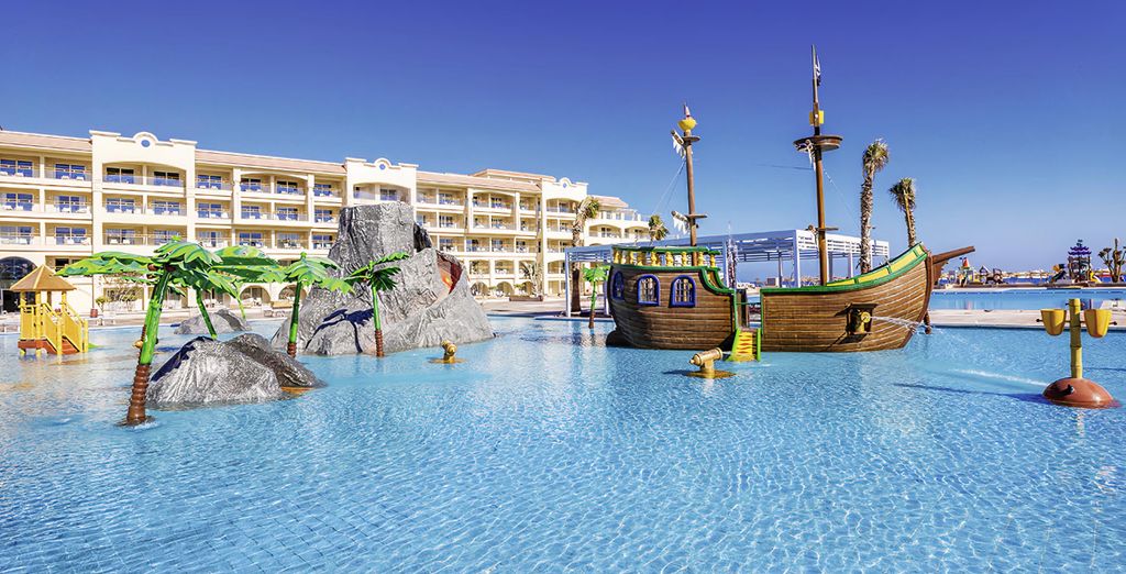 Seagull Beach Resort 4*