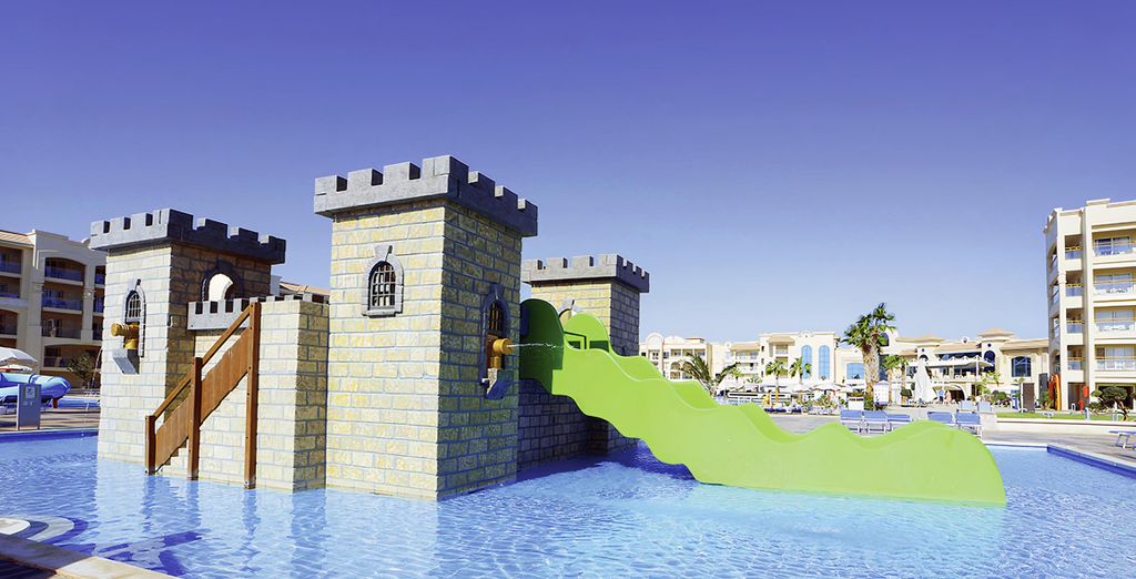 White Beach Resort by Pickalbatros 5*