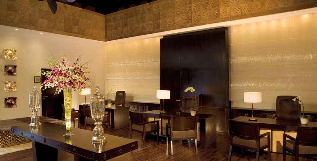 Millennium Hilton New York One UN Plaza 4* e Secrets St. James Montego Bay 5* - Adults Only