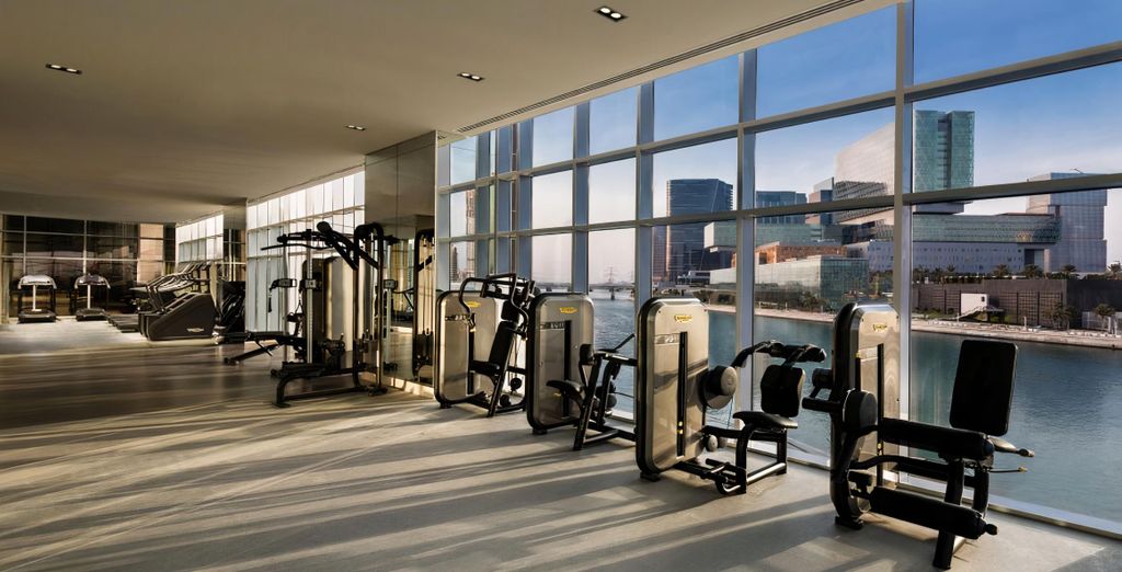 Beach Rotana 5*
