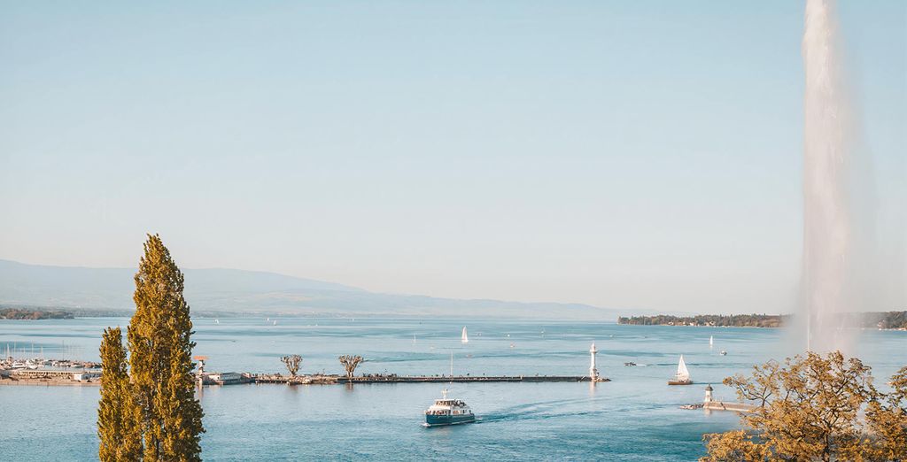 Lake Geneva Hotel 4*