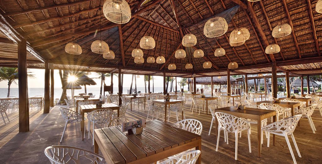Grand Palladium White Sand Resort & Spa 5*