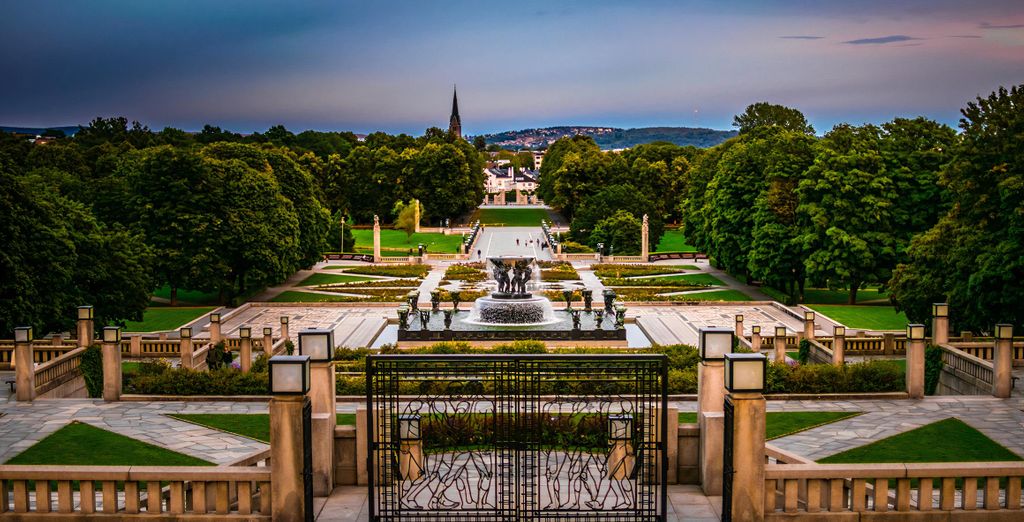Tour da Bergen a Copenhagen con crociera notturna da Oslo