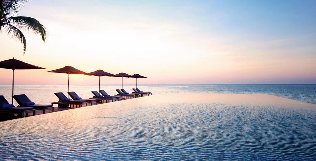 LUX* South Ari Atoll Resort & Villas 5*