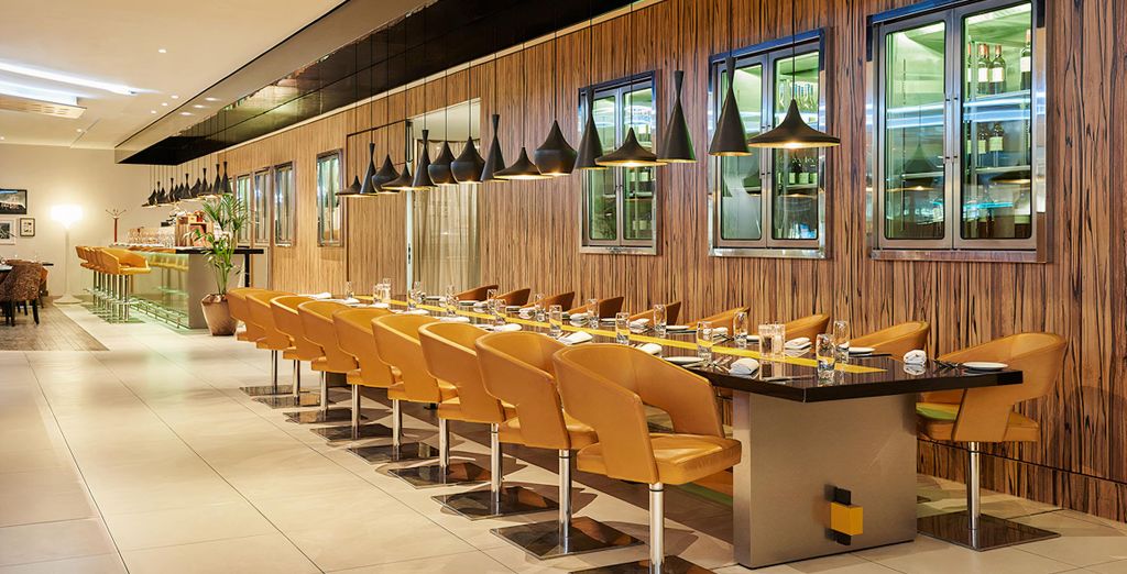 Novotel London West Hotel 4*