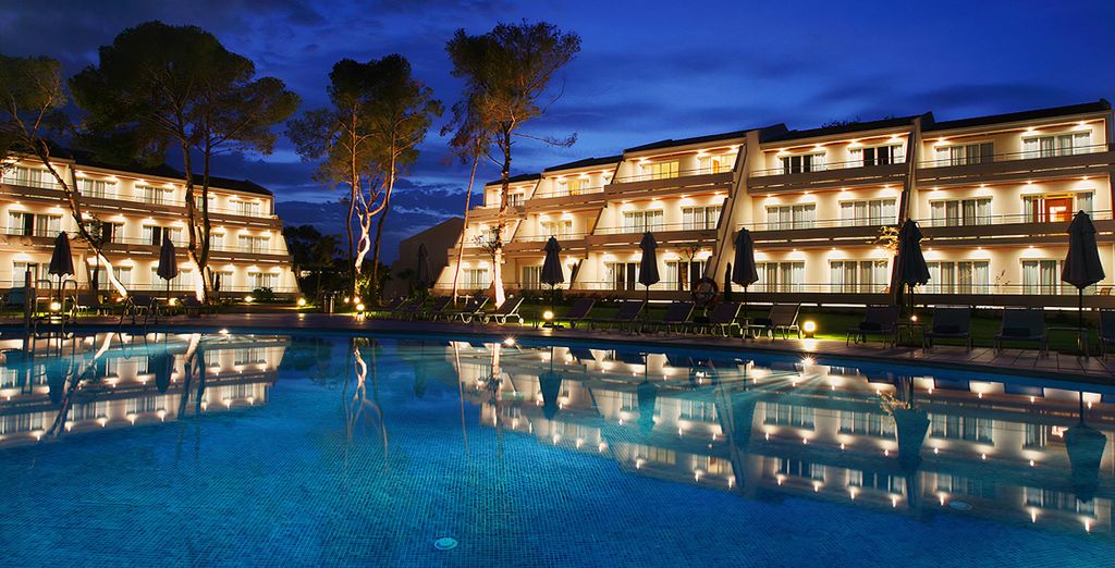 Hotel Blau Porto Petro Beach Resort & Spa 5*