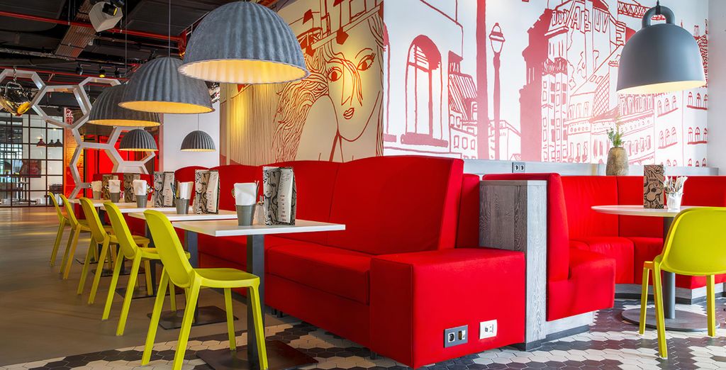 Radisson RED Brussels 4* 