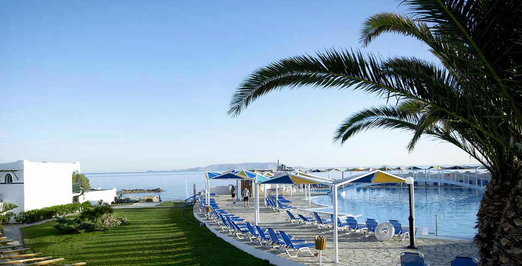 Mitsis Rinela Beach Resort & Spa 5*