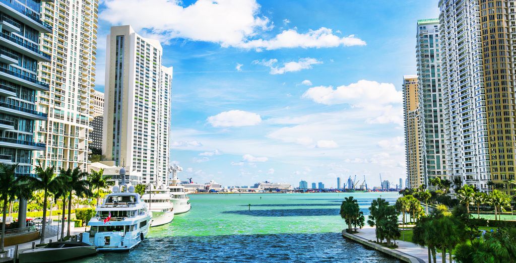 The Palms Hotel & Spa 4* e Viva Wyndham Fortuna Beach 4*