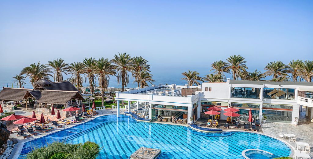 Radisson Blu Beach Resort 5*