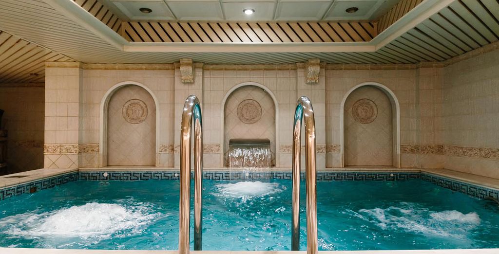 Grand Hotel Emerald 5*