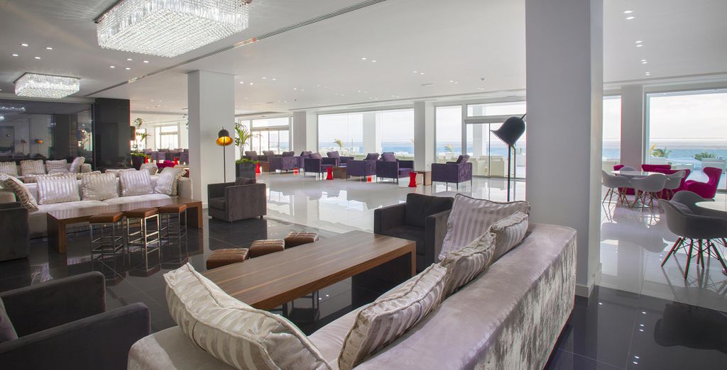 King Evelthon Beach Hotel & Resort 5*