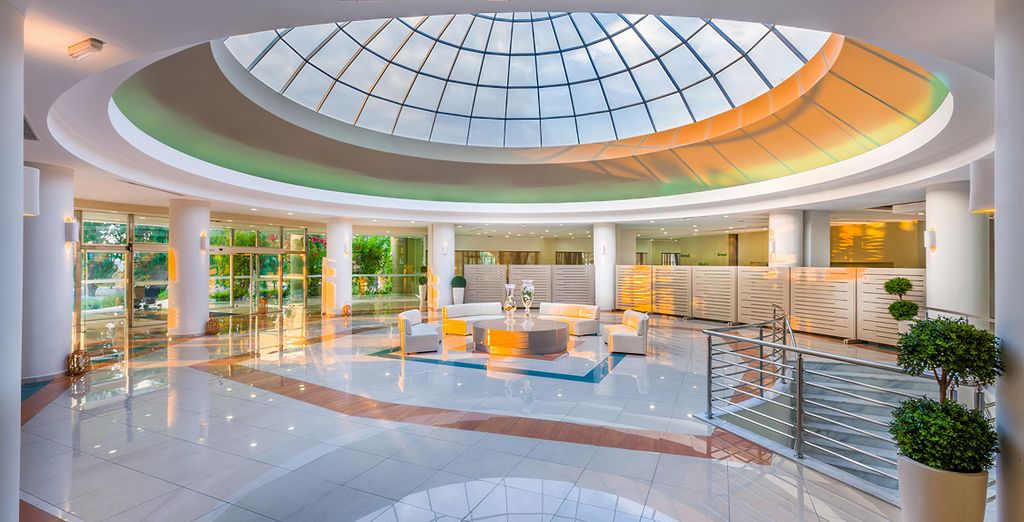 Kipriotis Maris Suites 4*