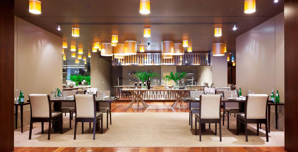 Holiday Inn Porto Gaia 4*