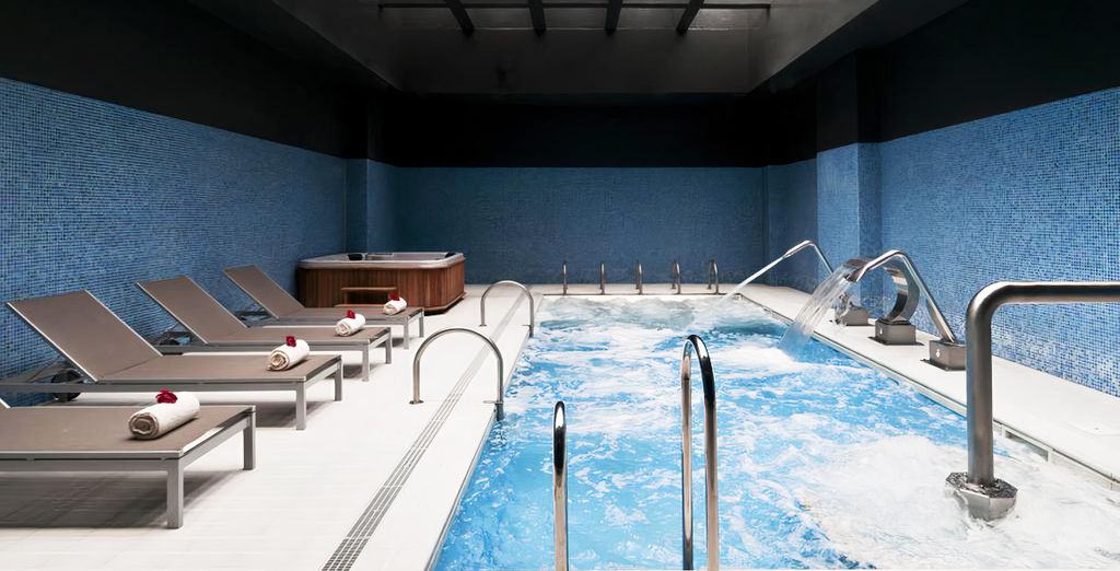 Holiday Inn Porto Gaia 4*