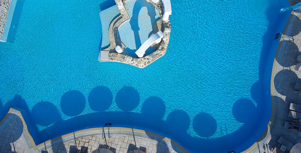 Acrotel Athena Residence 5*